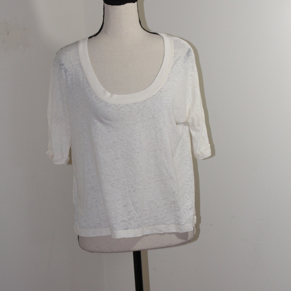 Tokyo Darling, short sleeve scoop neckline top
